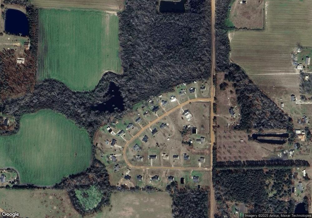 114 Grandview Cir, Douglas, GA 31535 - photo 1