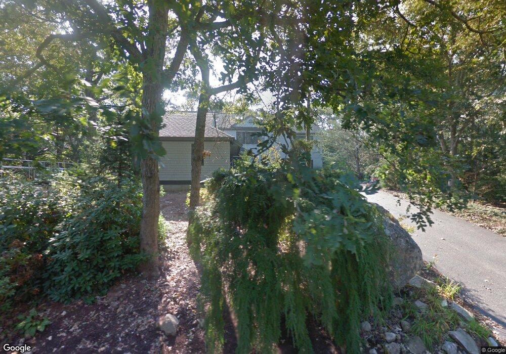 11 Naushon Rd N, Falmouth, MA 02540 - photo 1