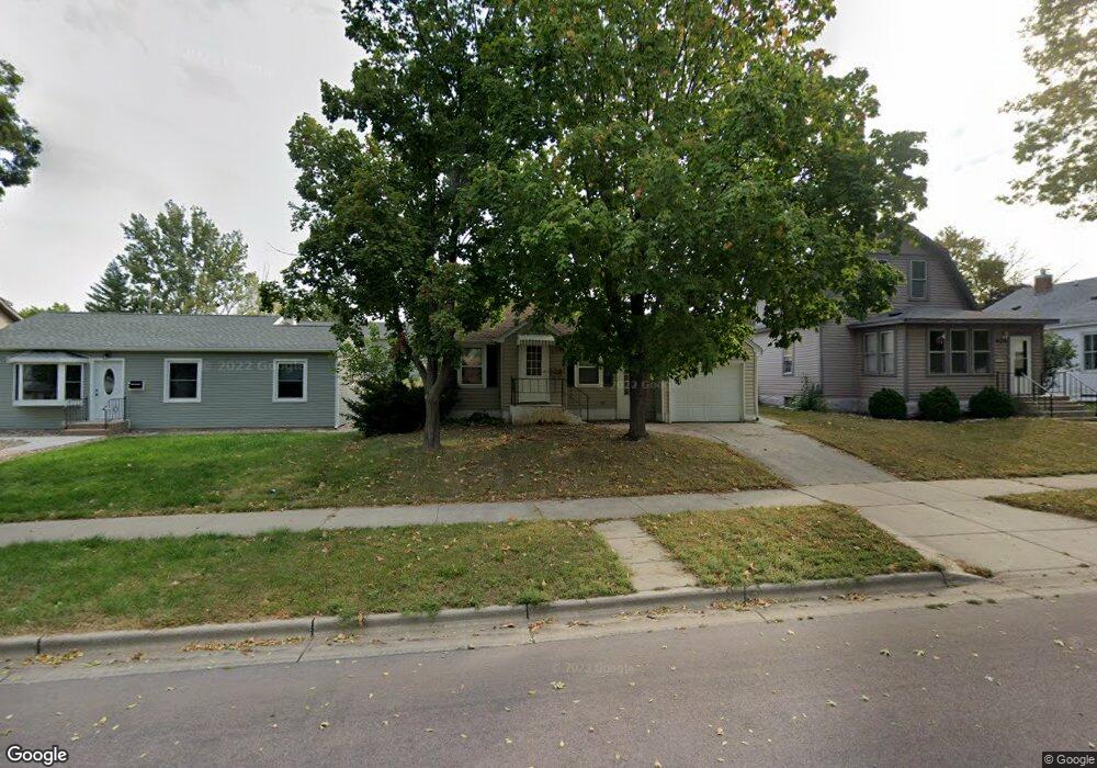 414 N Jefferson St, New Ulm, MN 56073 - photo 1