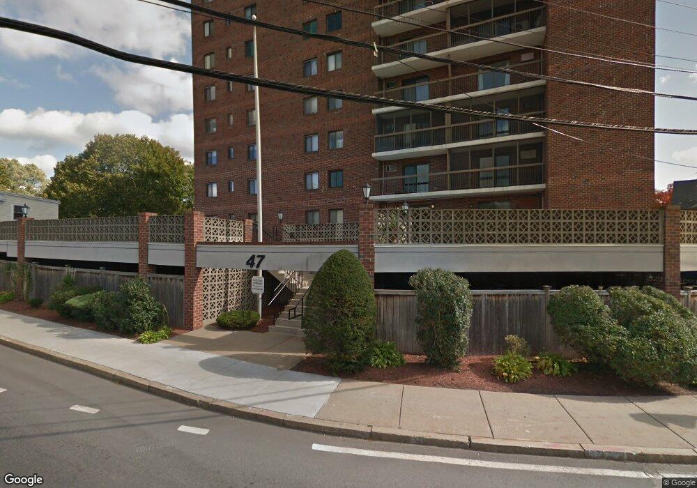 47 Mystic St unit 7B, Arlington, MA 02474 - photo 1