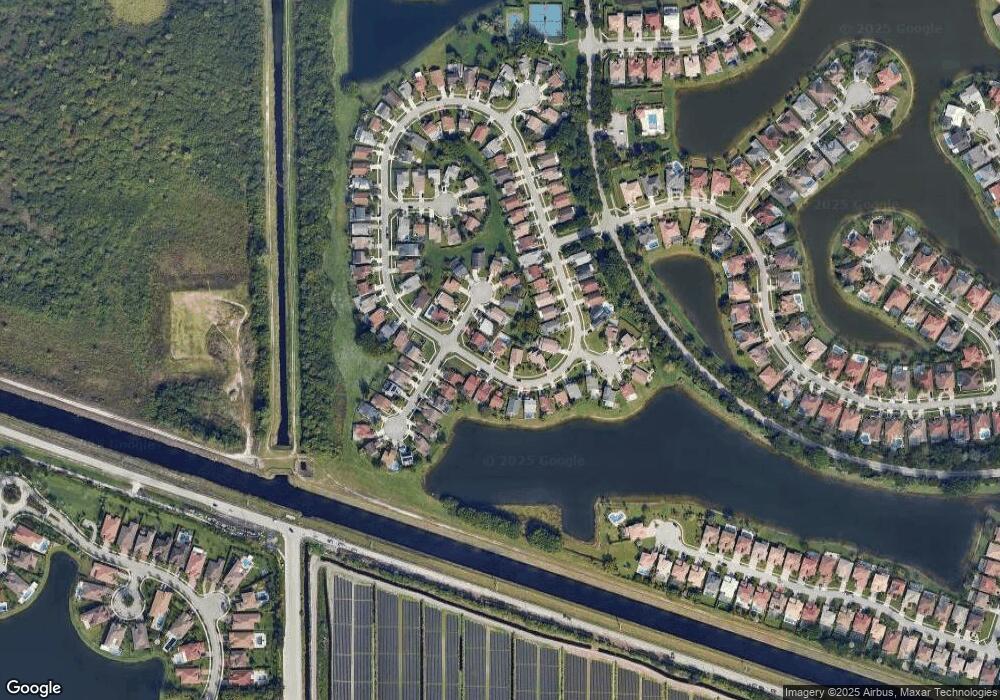 22581 Middletown Dr, Boca Raton, FL 33428 - photo 1