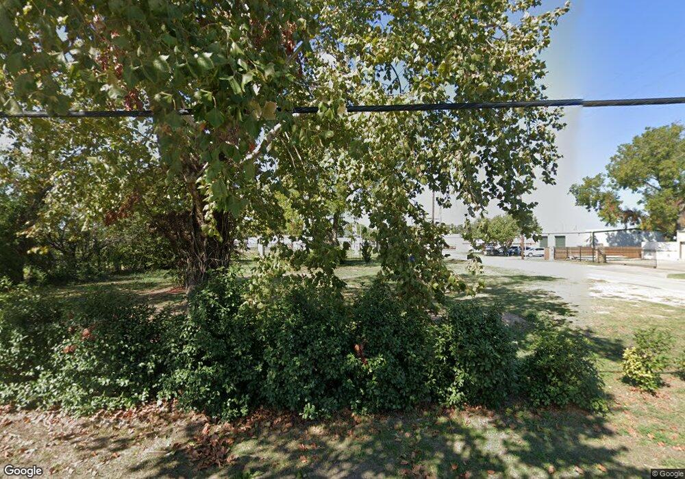 301 S Oklahoma St, Celina, TX 75009 - photo 1