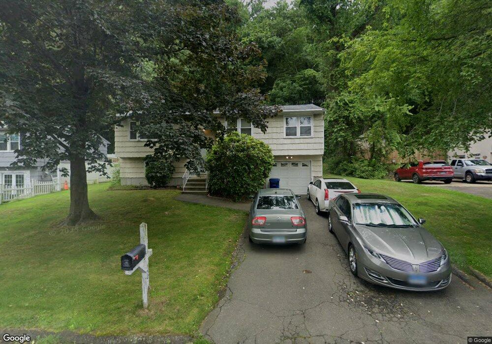 150 Malcolm Rd, West Haven, CT 06516 - photo 1