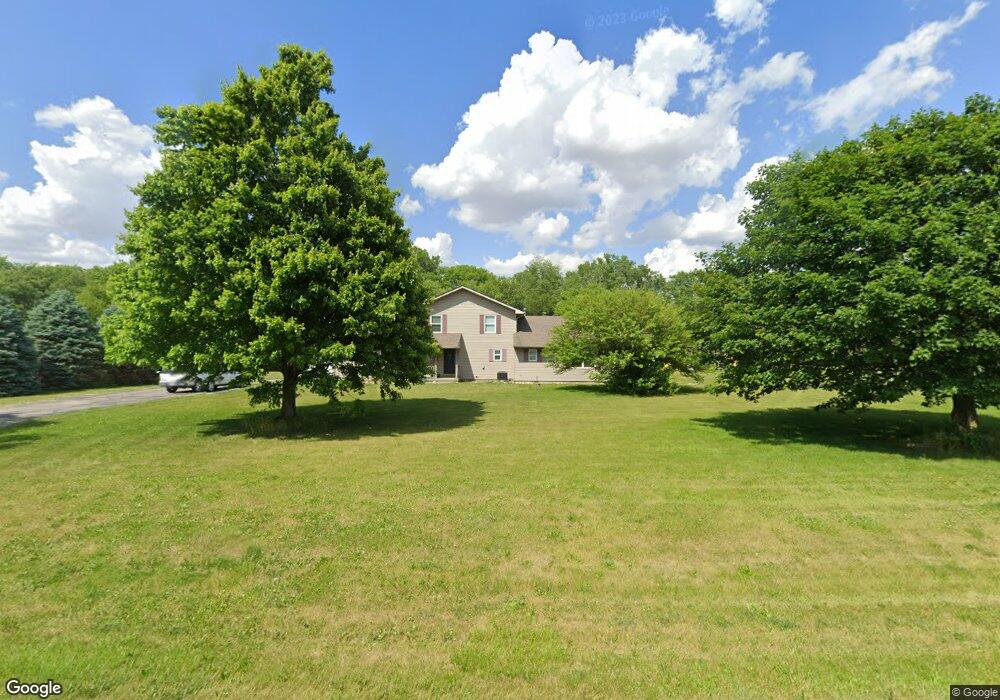 1090 E Kirklin Brick Rd, Frankfort, IN 46041 - photo 1