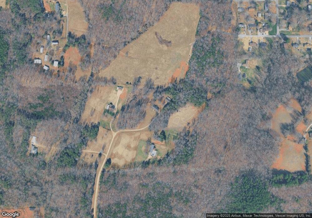 218 Rocky Ln, Statesville, NC 28625 - photo 1