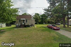 716 10th St, Sebewaing, MI 48759