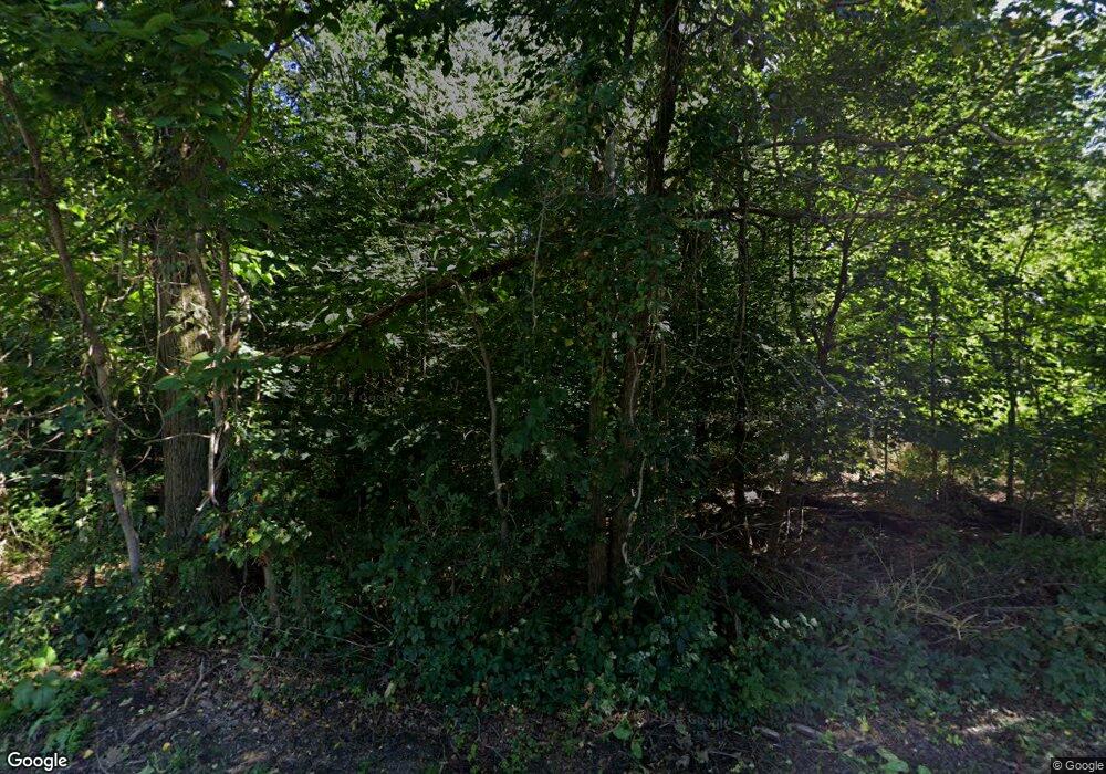 27 Crocker Ave, Franklin, MA 02038 - photo 1