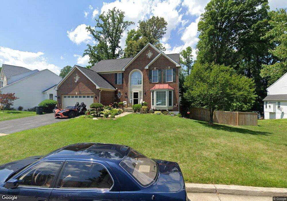 8611 Hillview Rd, Hyattsville, MD 20785 - photo 1