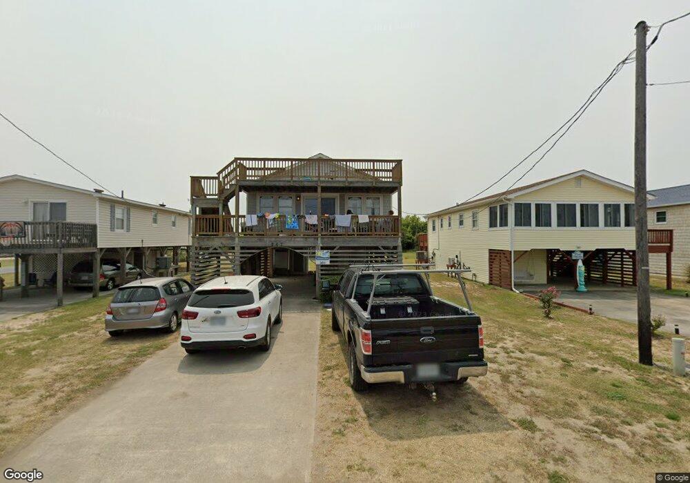 207 E Baum St, Kill Devil Hills, NC 27948 - photo 1