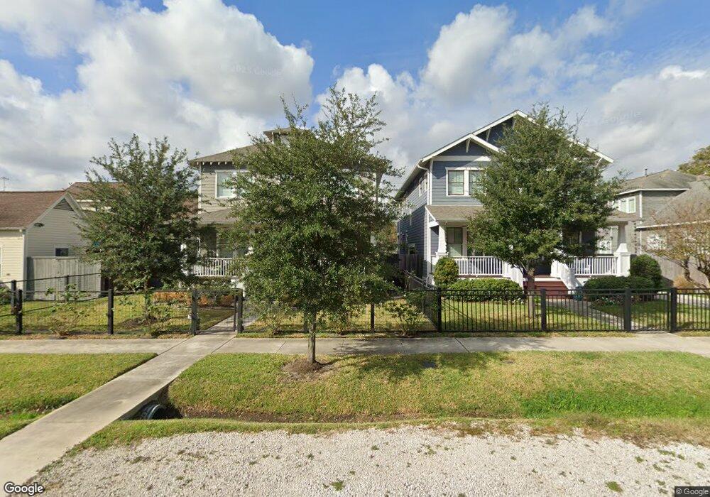 429 Arlington St, Houston, TX 77007 - photo 1