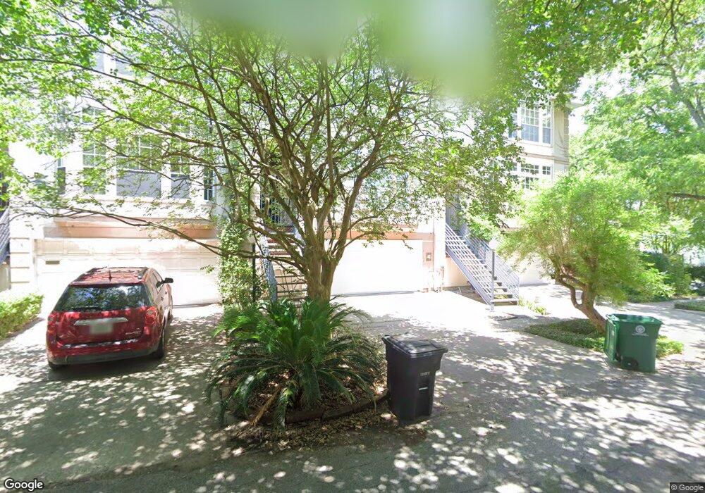 2020 1/2 Indiana St, Houston, TX 77019 - photo 1