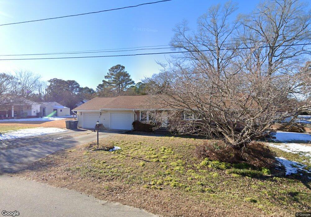 921 Gray St, Roanoke Rapids, NC 27870 - photo 1