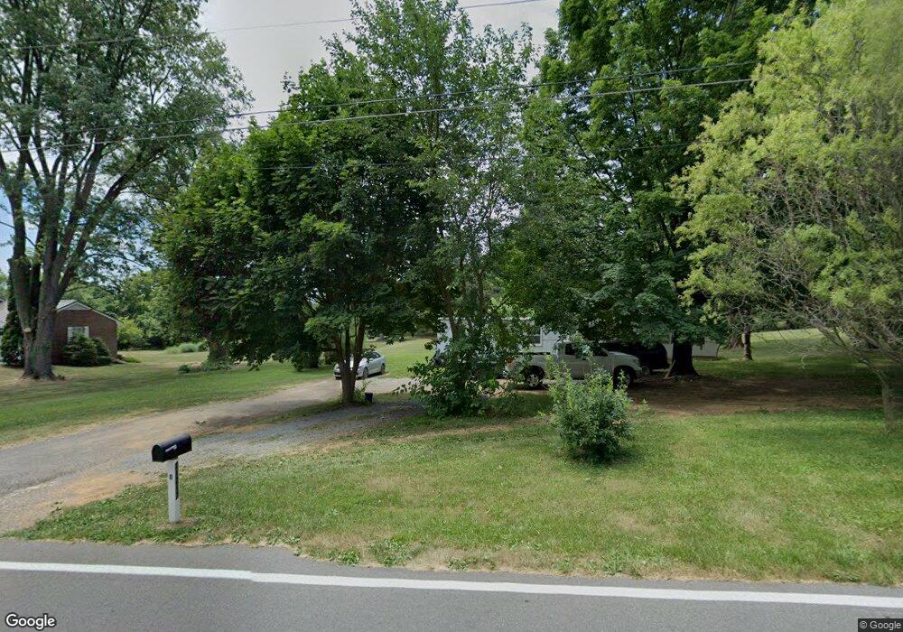 21217 Mount Aetna Rd, Hagerstown, MD 21742 - photo 1