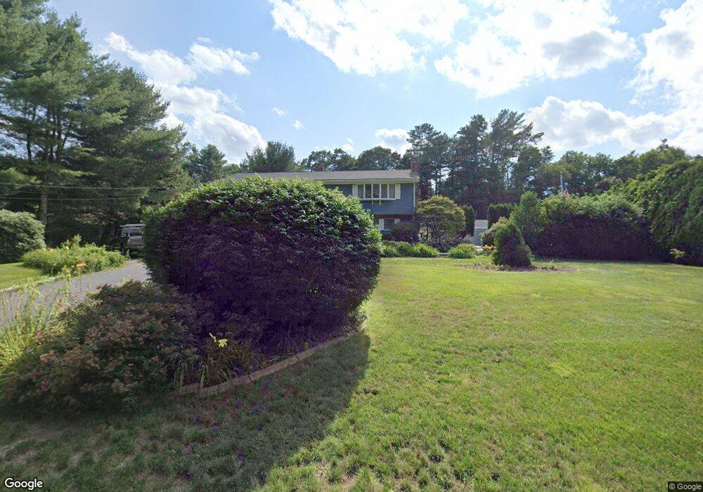 110 Christopher Cir, Westport, MA 02790 - photo 1