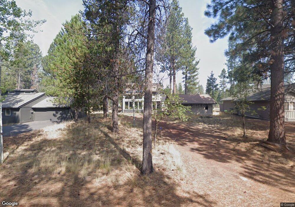 17586 Hummingbird Ln, Bend, OR 97707 - photo 1