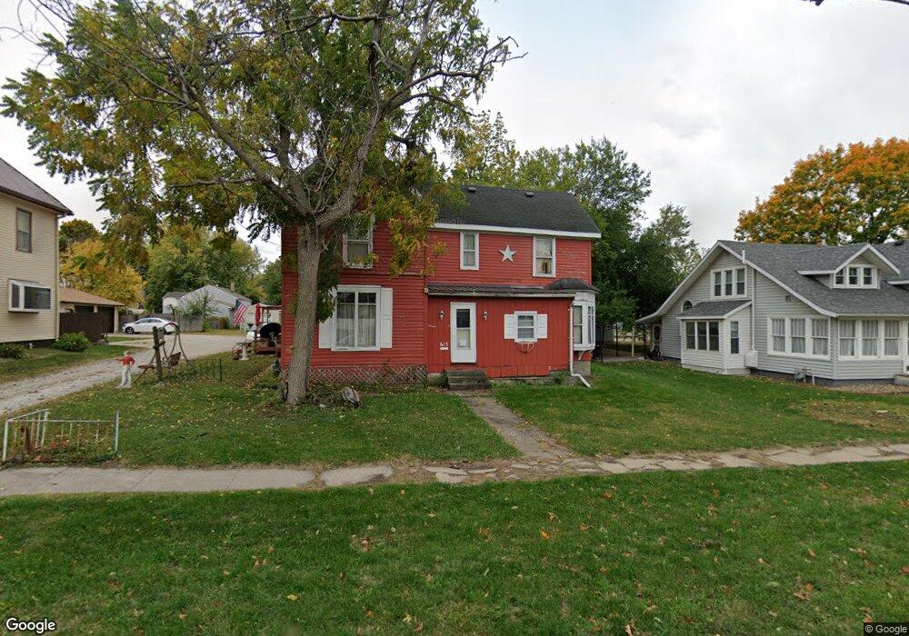 613 S 2nd Ave W, Newton, IA 50208 - photo 1