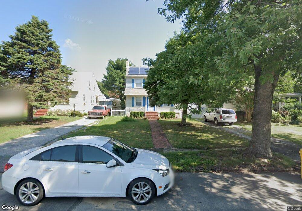 202 Hawthorne Rd, Linthicum Heights, MD 21090 - photo 1