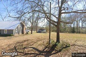 427 Cedar Ave, Claxton, GA 30417