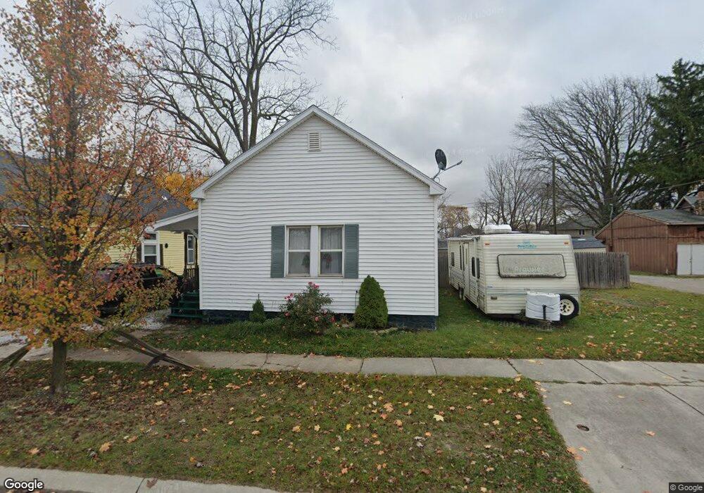 718 12th St, Port Huron, MI 48060 - photo 1