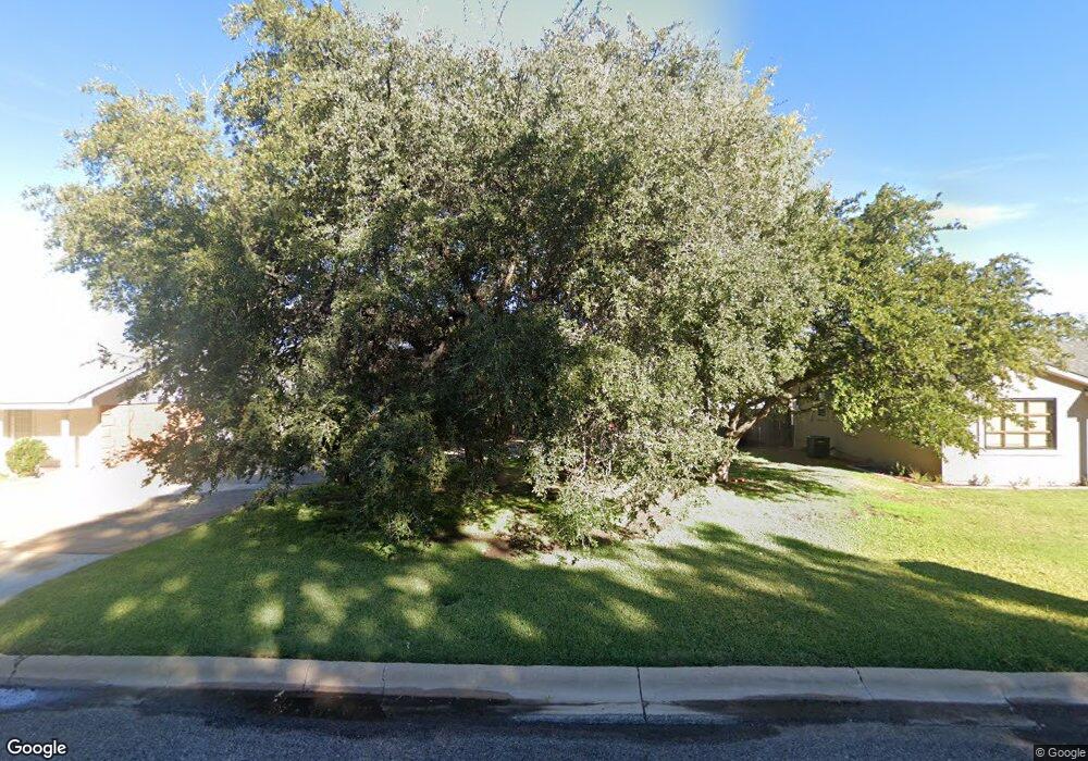 618 Dallas St, Big Spring, TX 79720 - photo 1