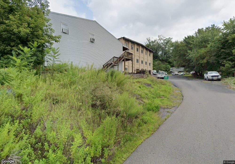 13 Tunnel St, Pittston, PA 18640 - photo 1