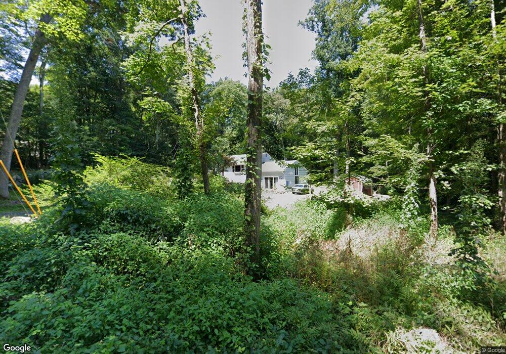 40 Godfrey Rd W, Weston, CT 06883 - photo 1