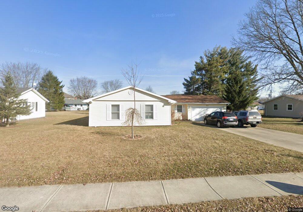 614 Pleasantview St, Ada, OH 45810 - photo 1