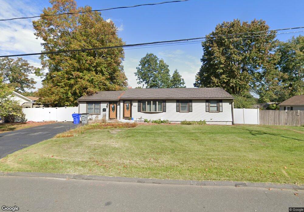 14 Howard St, Enfield, CT 06082 - photo 1