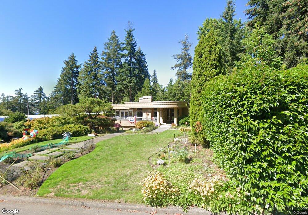 7237 W Ridge Rd, Mercer Island, WA 98040 - photo 1