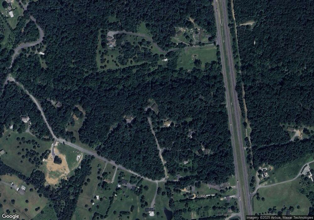 336 Amberwood Ln, Winchester, VA 22602 - photo 1