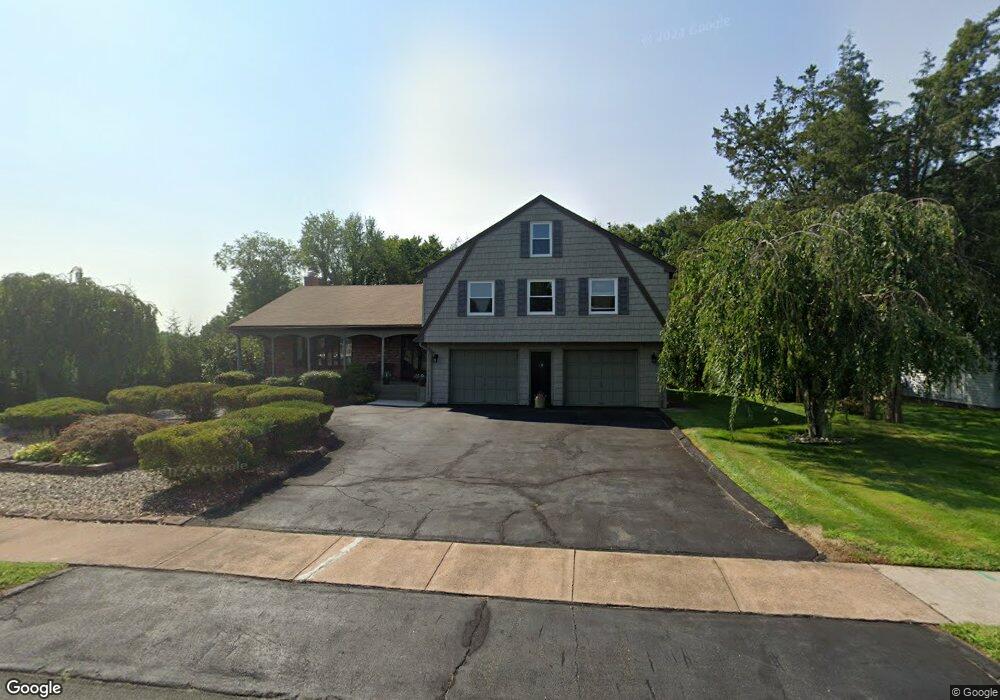 134 Old Common Rd, Wethersfield, CT 06109 - photo 1