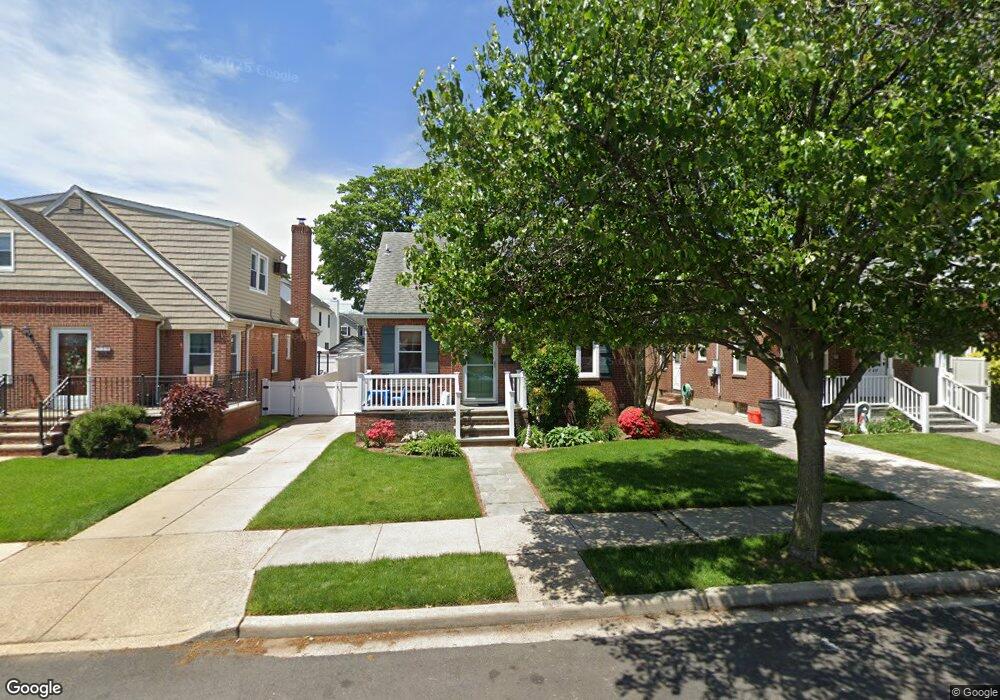 226 James St, Franklin Square, NY 11010 - photo 1