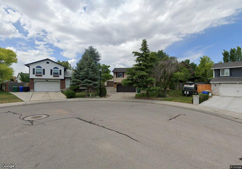 6922 S Lynaria Ct, West Jordan, UT 84081 - photo 1