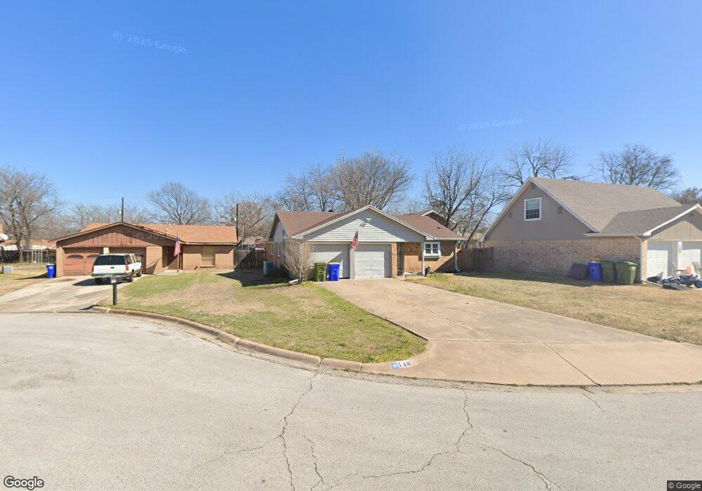 748 Hallvale Dr, Fort Worth, TX 76108 - photo 1
