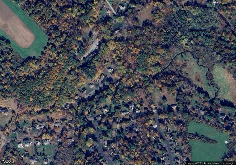 81 Amanda Ln, Naugatuck, CT 06770 - photo 1