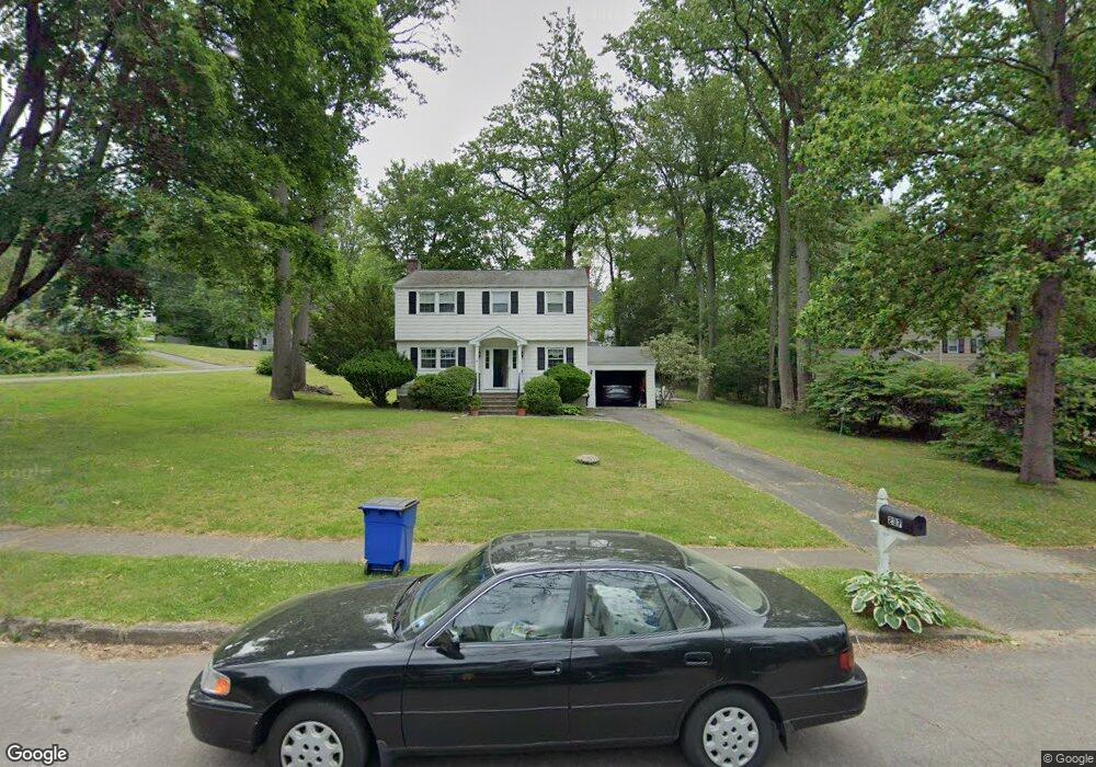 237 Steiner St, Fairfield, CT 06825 - photo 1