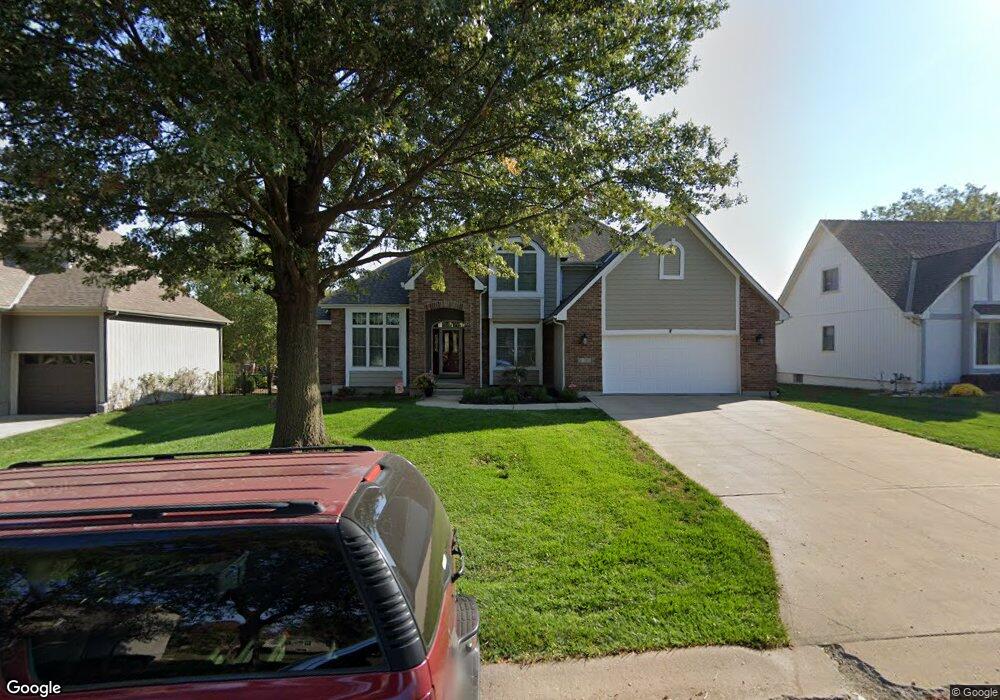 5111 SW Pelican Point, Lees Summit, MO 64082 - photo 1