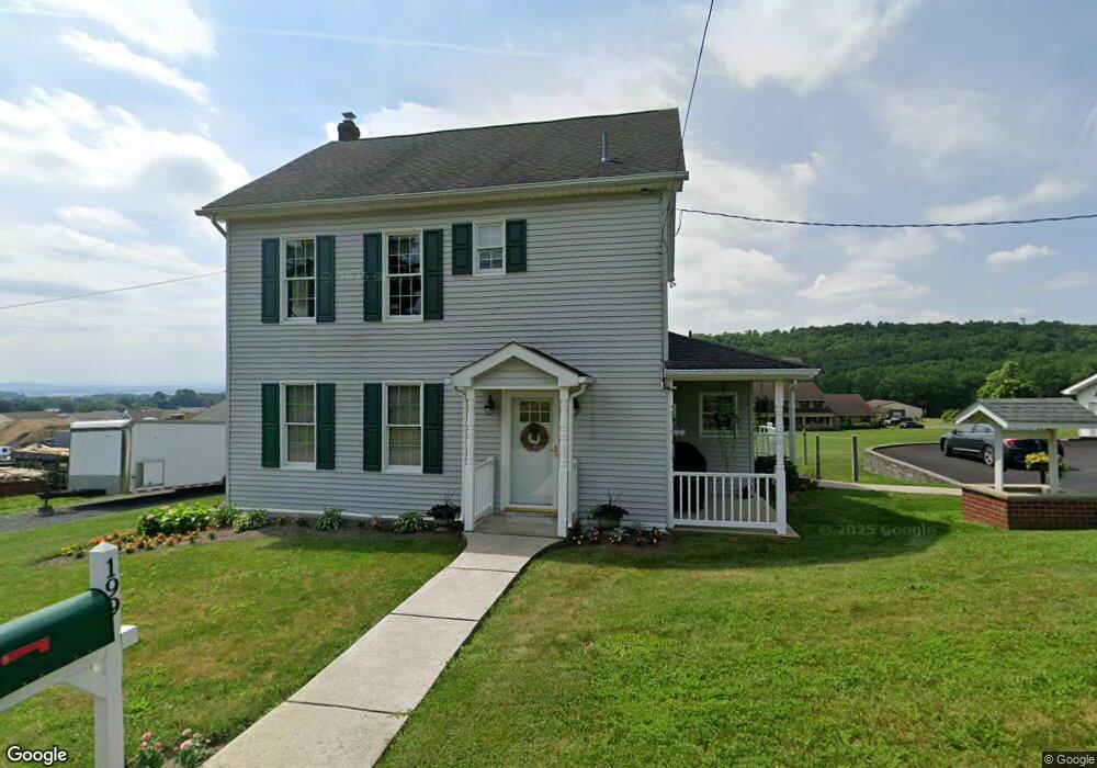 199 W Beil Ave, Nazareth, PA 18064 - photo 1