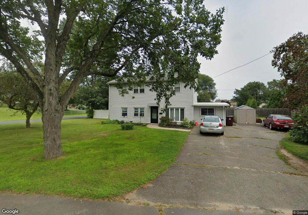 33 Holy Cross Cir, Ludlow, MA 01056 - photo 1