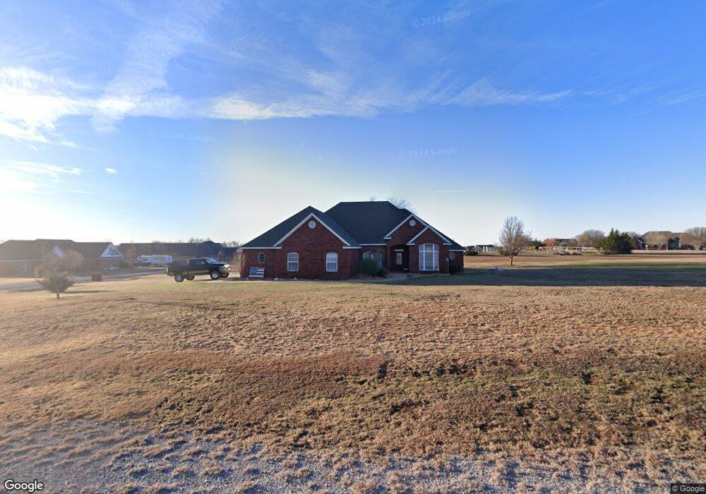 208 SW Matthey Dr, Cache, OK 73527 - photo 1