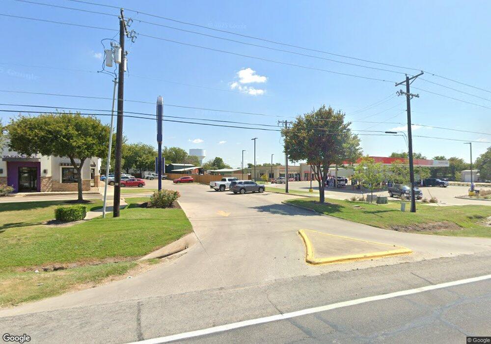 2002 N Main St, Cleburne, TX 76033 - photo 1