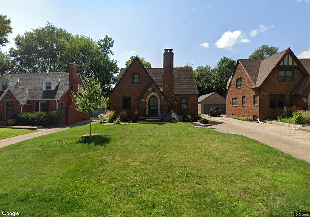 4220 Adams Ave, Des Moines, IA 50310 - photo 1