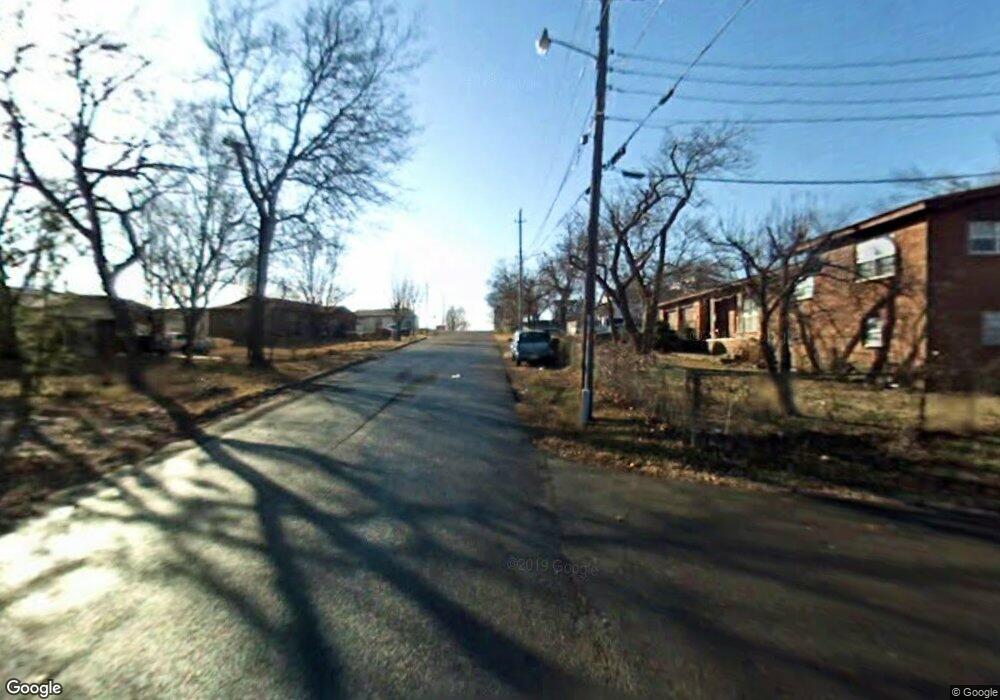 108 Northwest Ave, Tahlequah, OK 74464 - photo 1