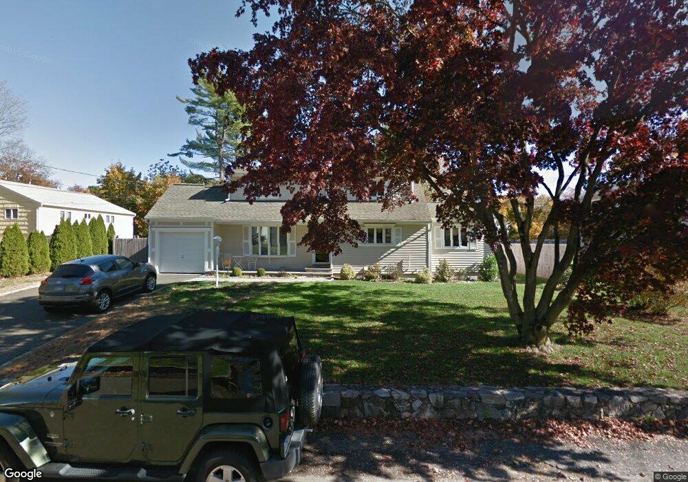 32 Sniffen Rd, Westport, CT 06880 - photo 1