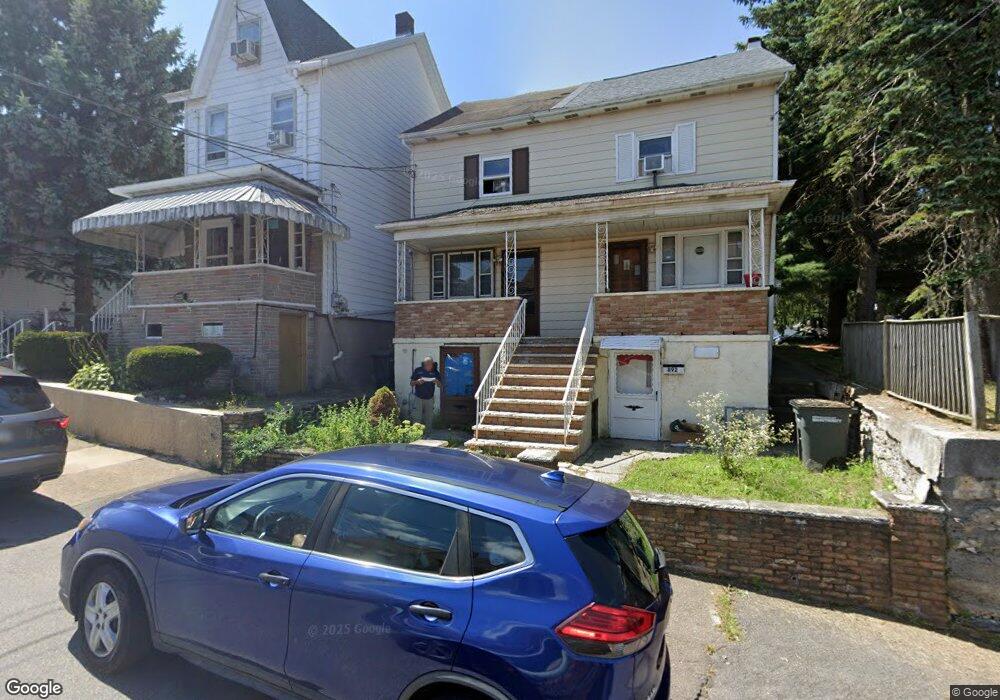 890 N Vine St, Hazleton, PA 18201 - photo 1