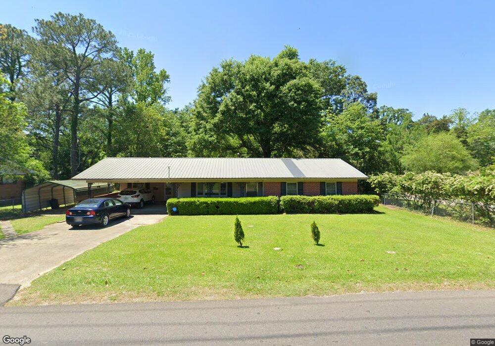 2970 N 5th Ave, Laurel, MS 39440 - photo 1