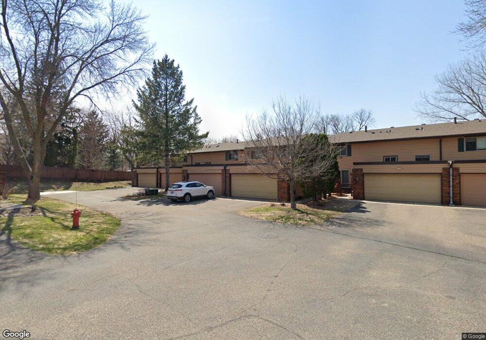 4819 Spring Cir, Minnetonka, MN 55345 - photo 1