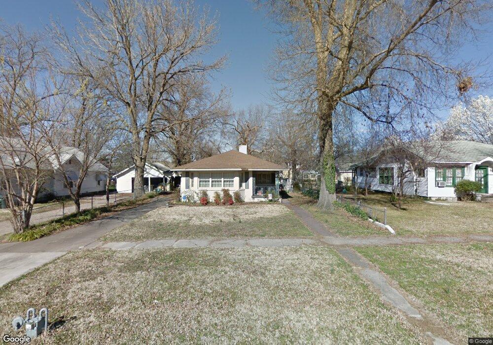326 E 5th St, Claremore, OK 74017 - photo 1