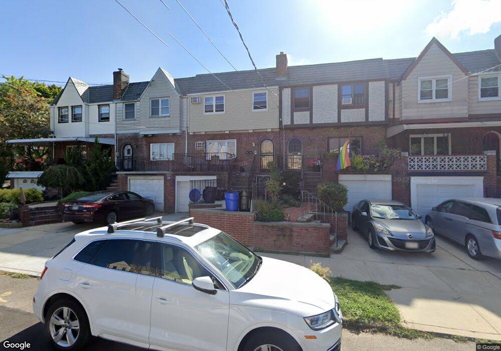 5389 63rd St, Maspeth, NY 11378 - photo 1