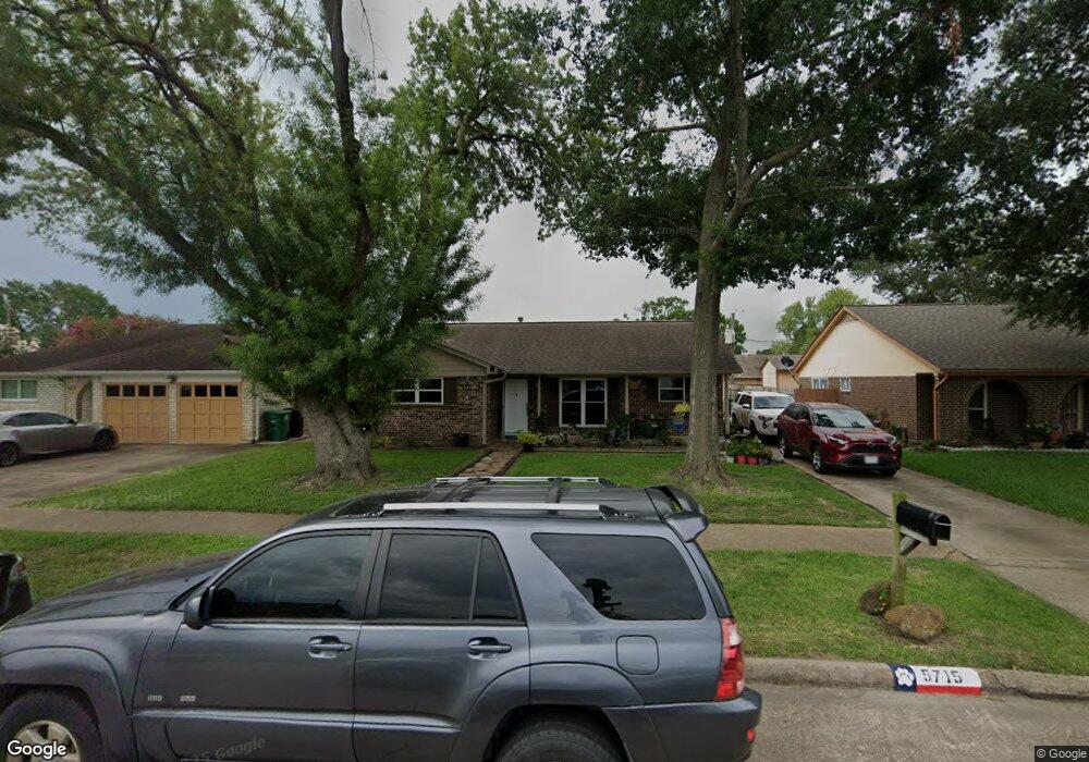 5715 Hoover St, Houston, TX 77092 - photo 1